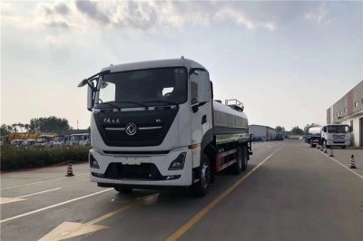 東風天龍后八輪20噸噴霧車，國六綠化噴灑車